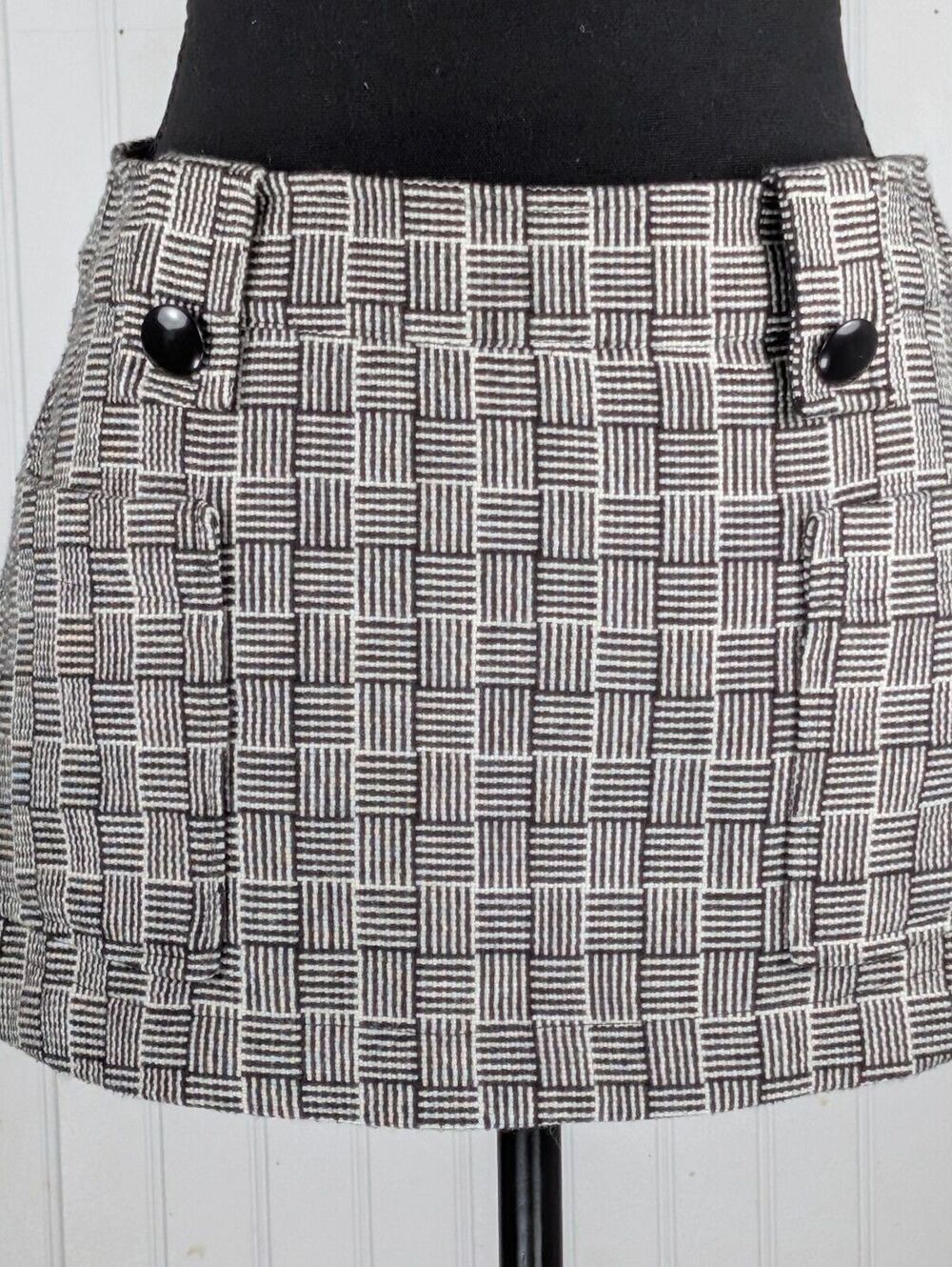 Y2K Super Low Fat Basketweave Mini Skirt Button Utility Pocket Size Small